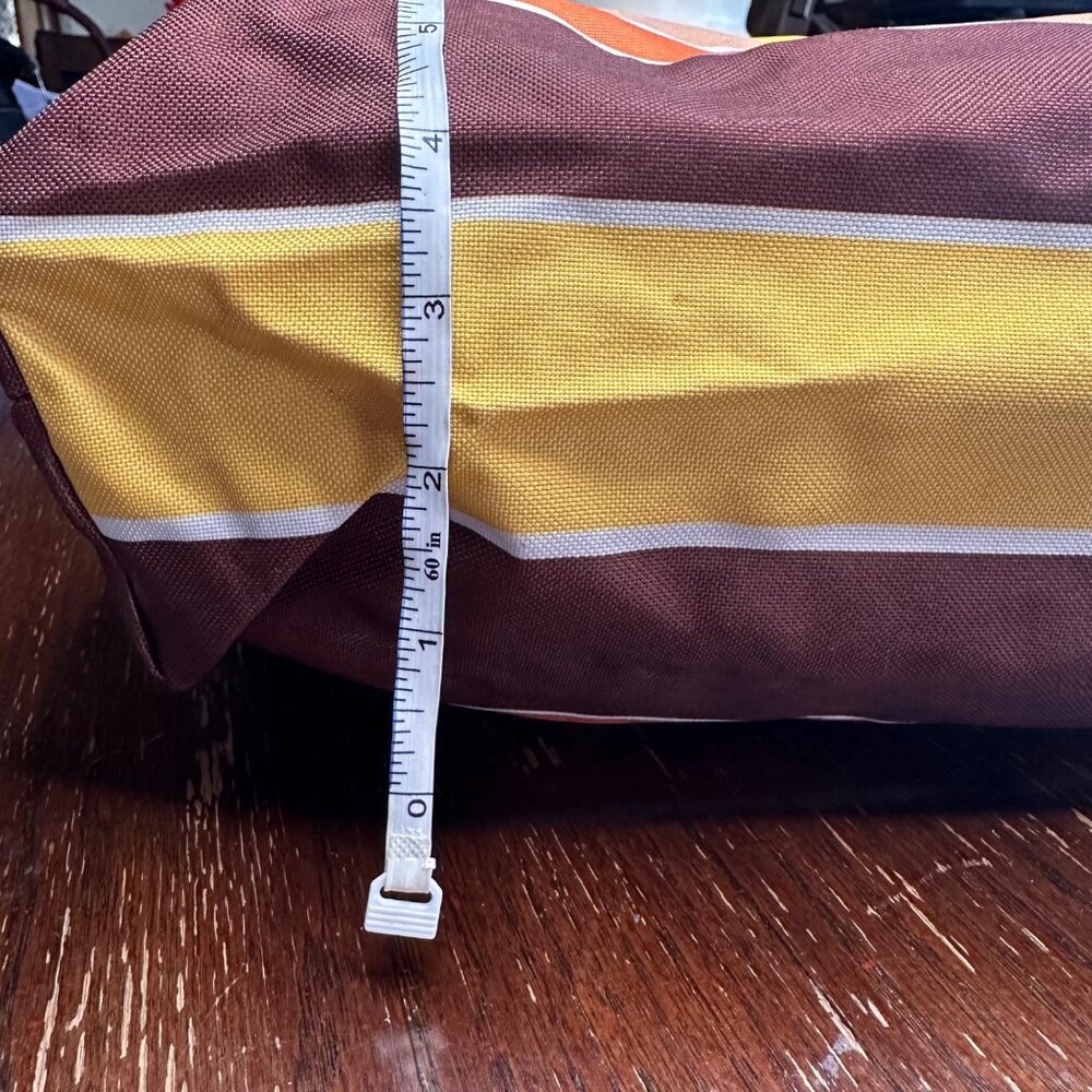 Sunset Colored Weekend Tote Lightweight Travel Bag - Picture 9 of 12